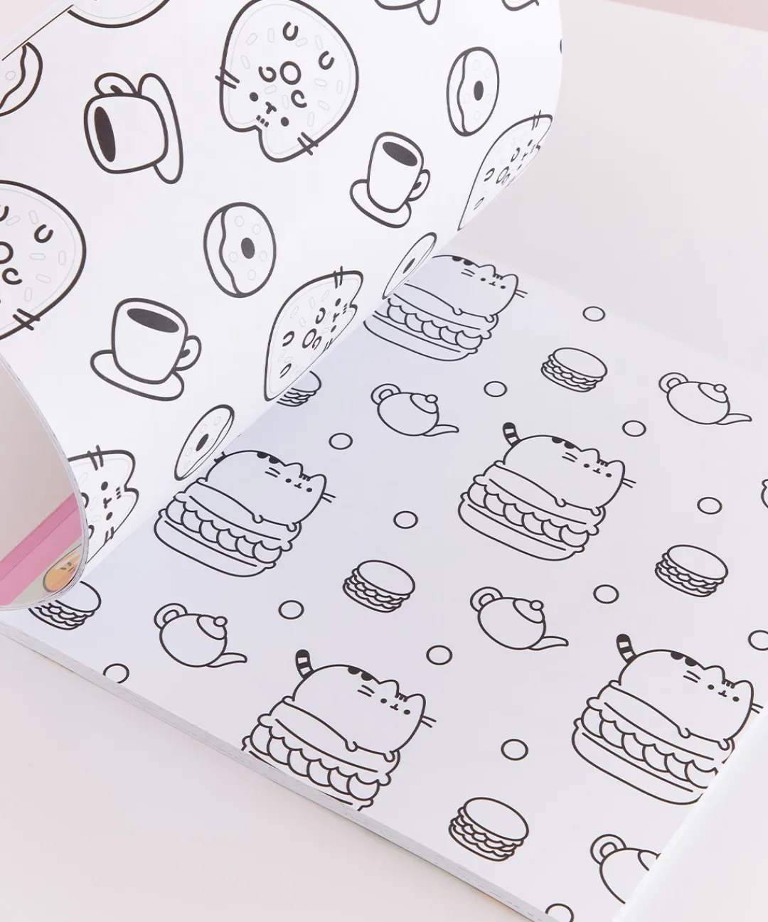 Pusheen Books & Stationery>Coloring Cuteness: A Coloring & Activity Book