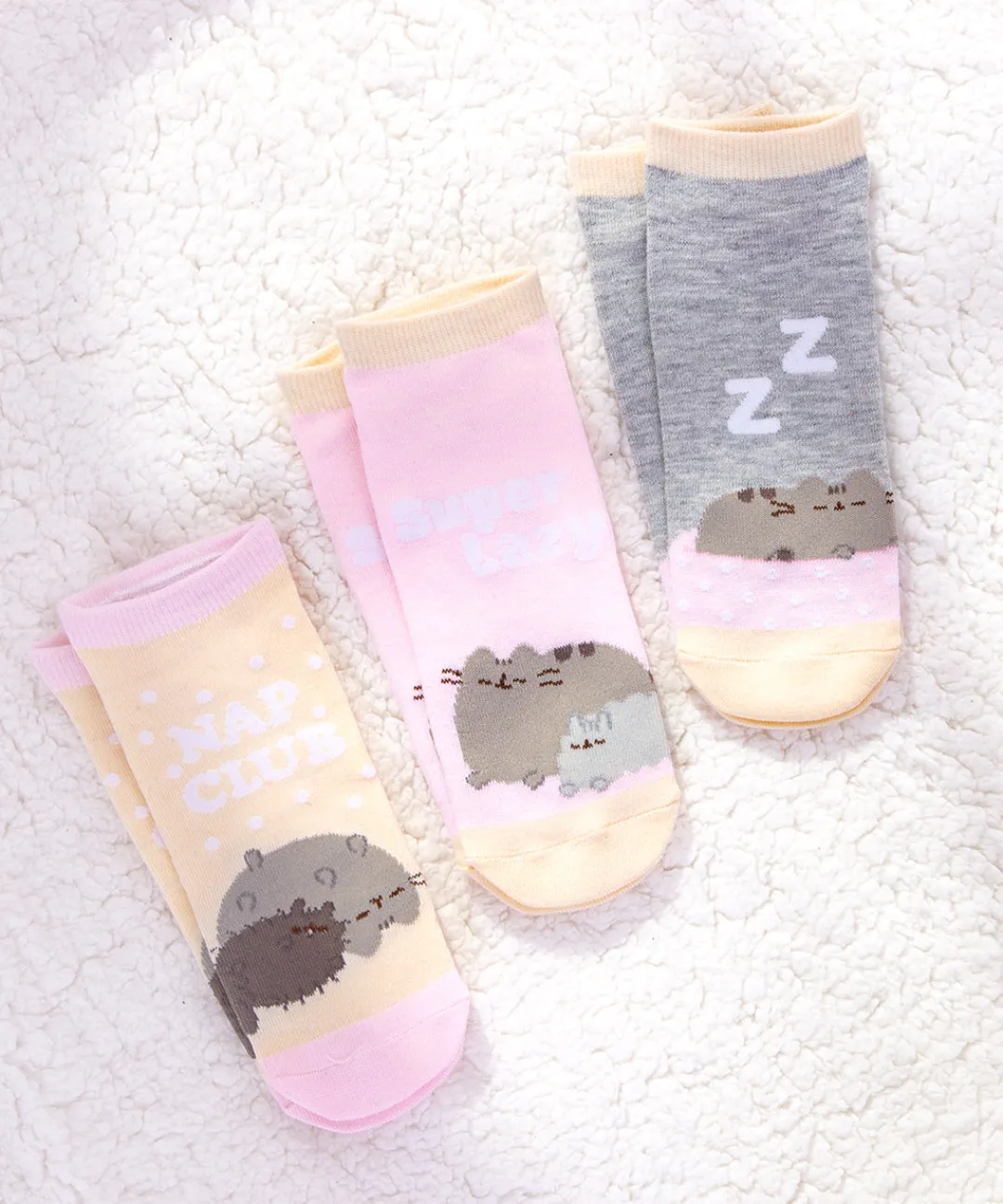 Pusheen Socks & Slippers|Lounge & Sleep>Nap Club 3-Pack Ankle Socks