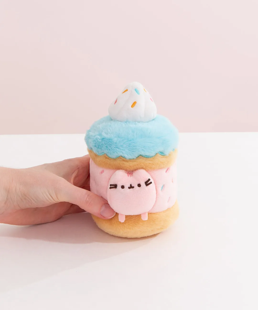 Pusheen Plush & Squisheens|Sweets>Sweets Sprinkle Cake Plush 2-pc Environment