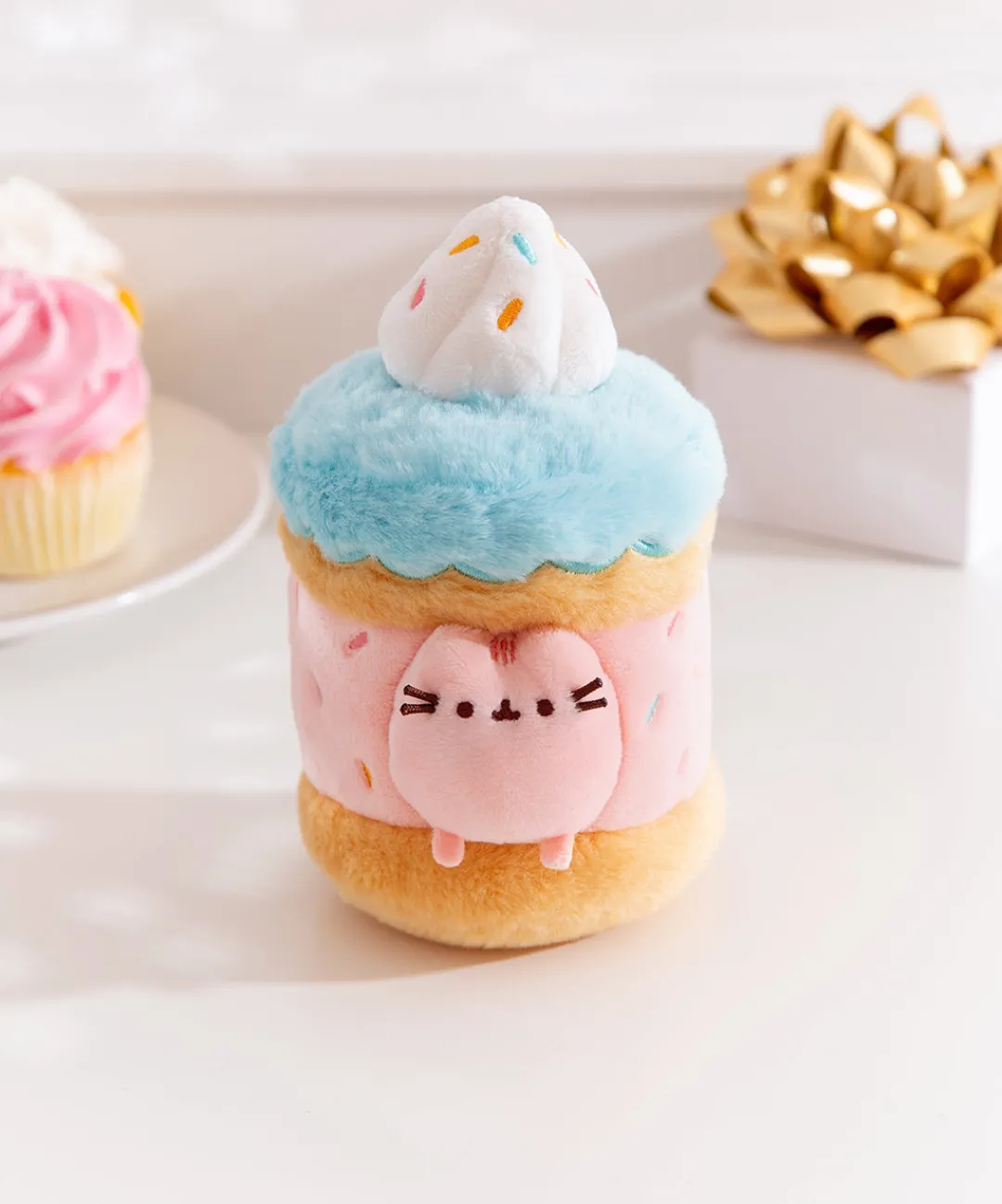 Pusheen Plush & Squisheens|Sweets>Sweets Sprinkle Cake Plush 2-pc Environment
