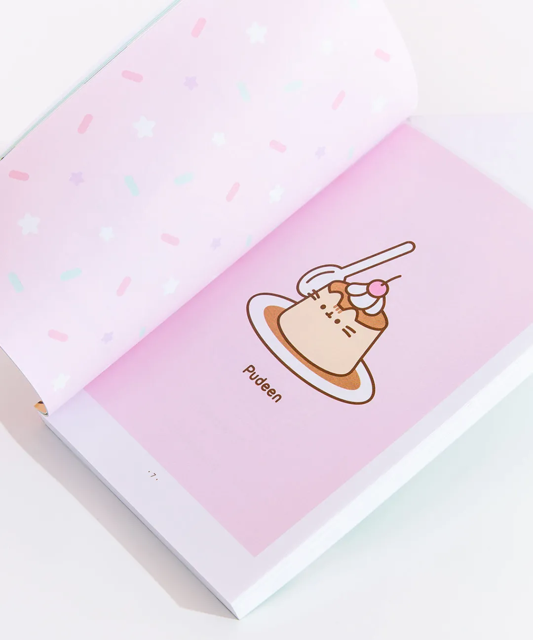 Pusheen Books & Stationery>the Cat's Guide to Everything Paperback