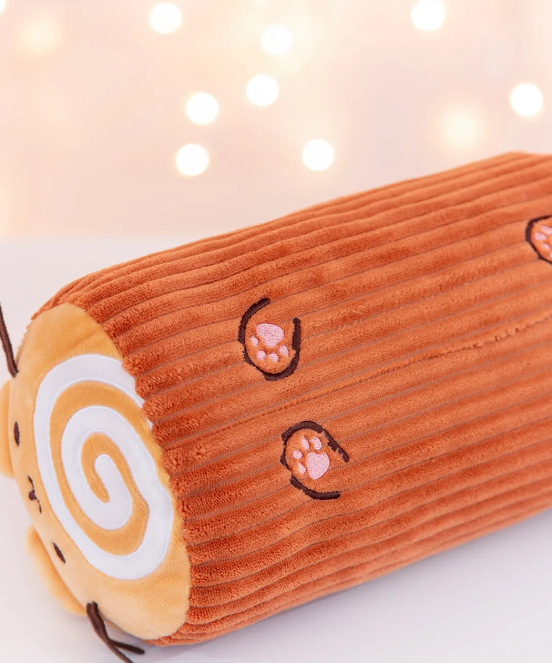 Pusheen Plush & Squisheens>Yule Log Plush